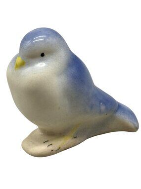 Vintage Ceramic Blue & White Chubby Bird Figurine 3.5" Tall READ